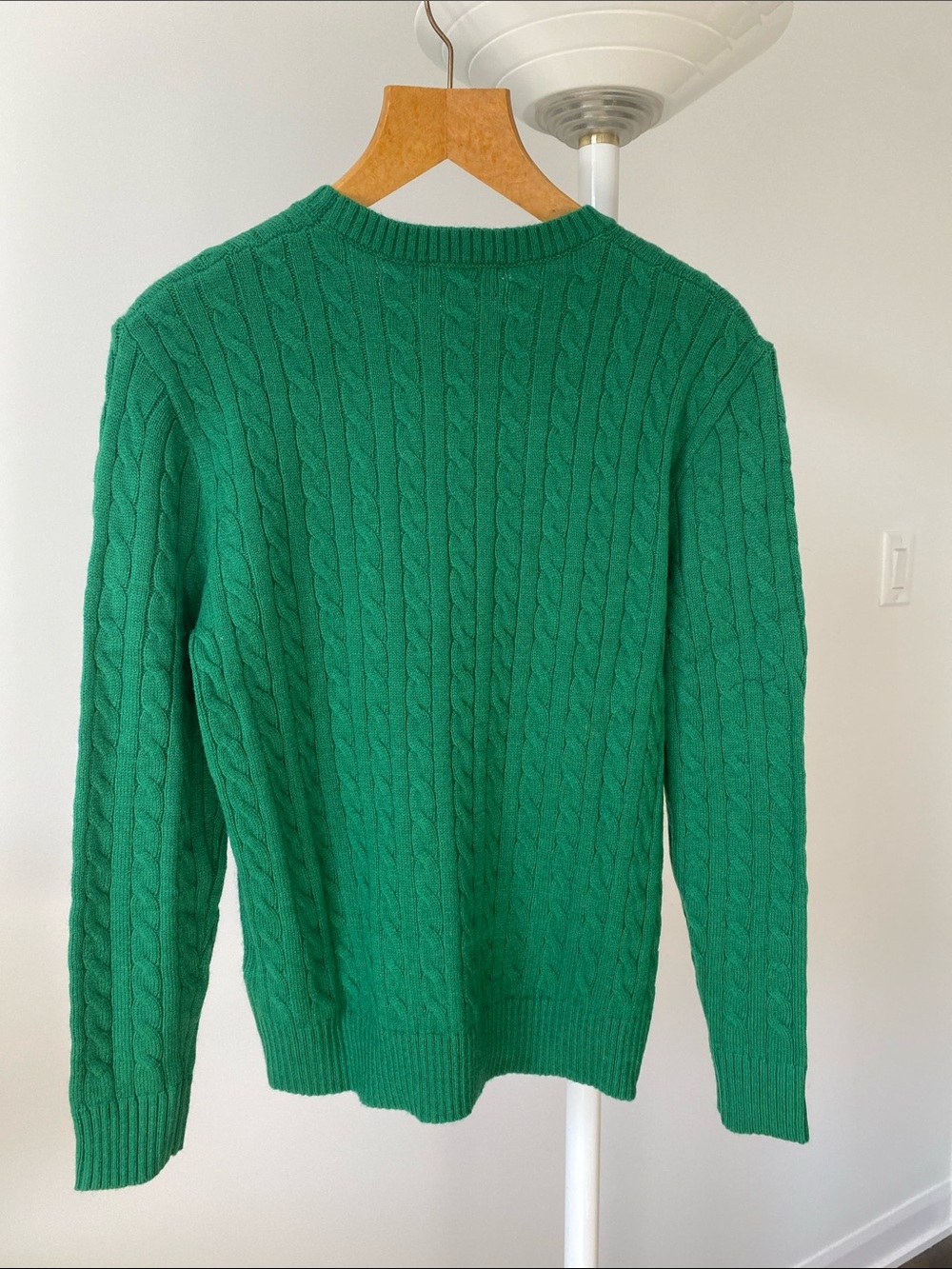Polo by Ralph Lauren Men’s Emerald Green Cable-Knit Crewneck Sweater - Picture 3 of 4
